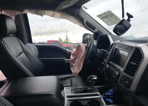 2018 Ford F-150 Lariat из США, поврежденный, VIN 1FTEW1EG3JFE60963